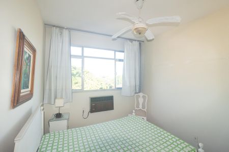 Apartamento à venda com 89m², 2 quartos e 1 vagaSuíte