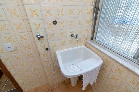 Apartamento para alugar com 90m², 2 quartos e 1 vagaÁrea de Serviço