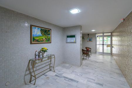 Apartamento para alugar com 90m², 2 quartos e 1 vagaÁrea comum - Hall da entrada
