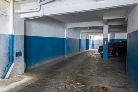 Apartamento para alugar com 90m², 2 quartos e 1 vagaÁrea comum - Entrada da garagem