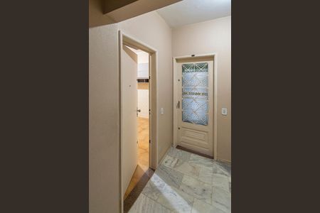 Apartamento para alugar com 90m², 2 quartos e 1 vagaÁrea comum - Entradas do imóvel
