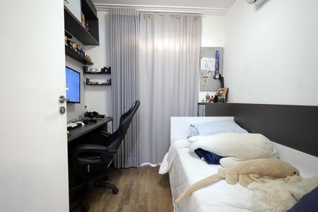 Apartamento à venda com 69m², 3 quartos e 2 vagasQuarto 3