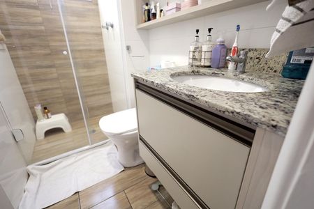 Apartamento à venda com 69m², 3 quartos e 2 vagasBanheiro Suíte