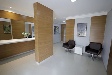 Apartamento à venda com 69m², 3 quartos e 2 vagasHall social
