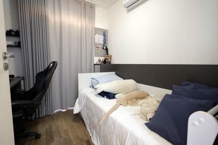 Apartamento à venda com 69m², 3 quartos e 2 vagasQuarto 3