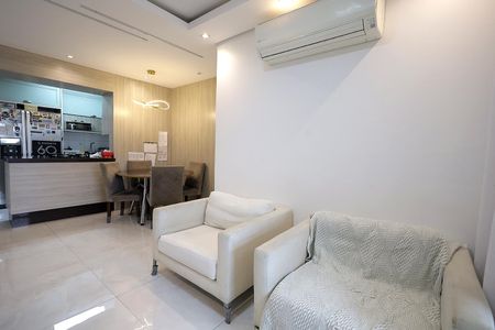 Apartamento à venda com 69m², 3 quartos e 2 vagasSala