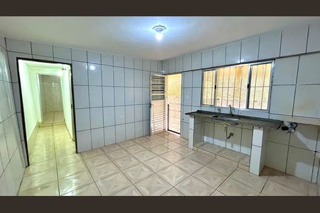 Casa para alugar com 120m², 2 quartos e 1 vagaCozinha
