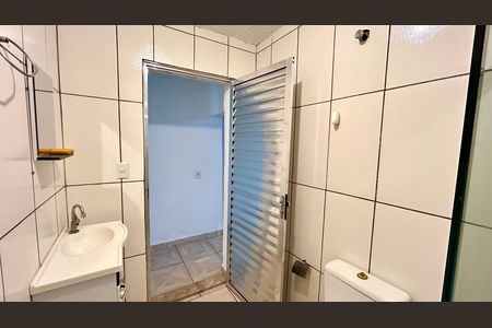 Casa para alugar com 120m², 2 quartos e 1 vagaBanheiro