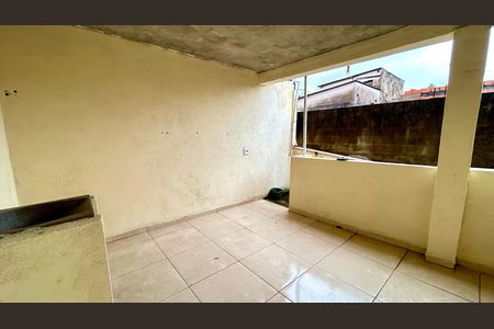 Casa para alugar com 120m², 2 quartos e 1 vagaÁrea de Serviço