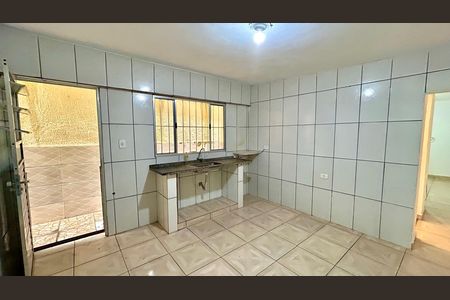 Casa para alugar com 120m², 2 quartos e 1 vagaCozinha