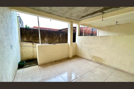 Casa para alugar com 120m², 2 quartos e 1 vagaÁrea de Serviço