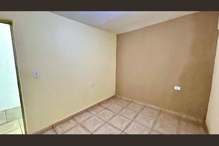 Casa para alugar com 120m², 2 quartos e 1 vagaQuarto 1