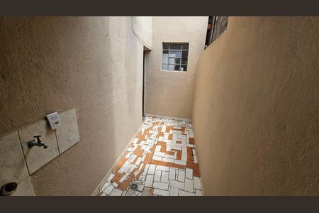 Casa para alugar com 65m², 1 quarto e sem vagaÁrea de Serviço