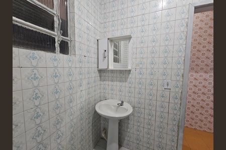 Banheiro de apartamento para alugar com 2 quartos, 78m² em Santo Antonio da Prata, Belford Roxo