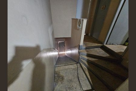 Acesso de apartamento para alugar com 2 quartos, 78m² em Santo Antonio da Prata, Belford Roxo