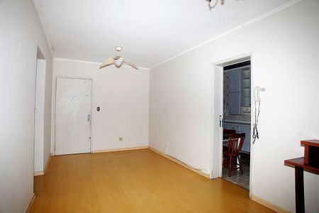 Sala de apartamento à venda com 2 quartos, 88m² em Santana, Porto Alegre