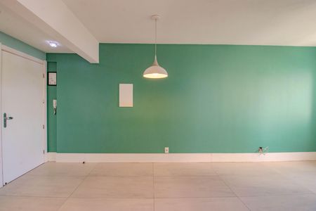 Sala de apartamento à venda com 3 quartos, 76m² em São Sebastião, Porto Alegre
