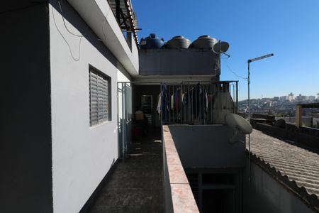 Casa à venda com 480m², 2 quartos e sem vaga Casa à venda com 480m², 2 quartos e sem vagaCasa 04