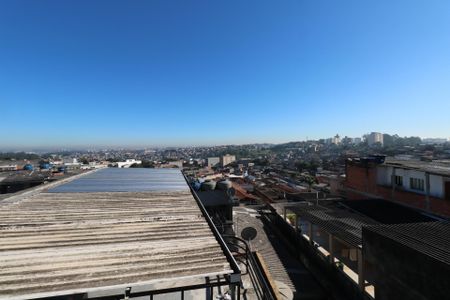 Vista de casa à venda com 2 quartos, 480m² em Jd Monte Libano, Diadema