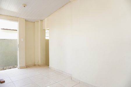 Casa para alugar com 48m², 2 quartos e sem vagaSala
