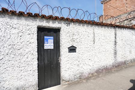 Casa para alugar com 48m², 2 quartos e sem vagaFachada