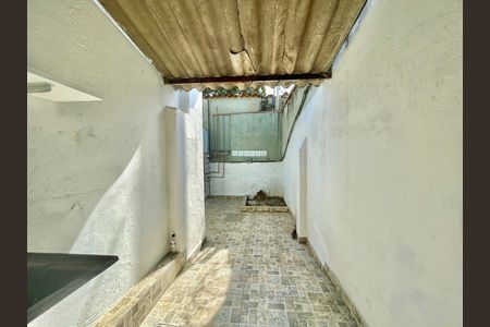 Casa para alugar com 40m², 1 quarto e sem vagaÁrea externa