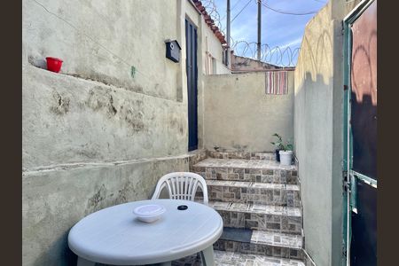 Casa para alugar com 40m², 1 quarto e sem vagaÁrea externa