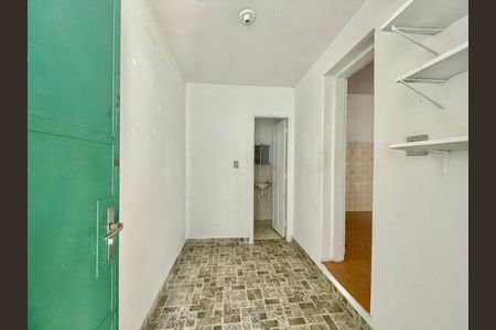 Sala de casa para alugar com 1 quarto, 40m² em Santo Andre, Belo Horizonte