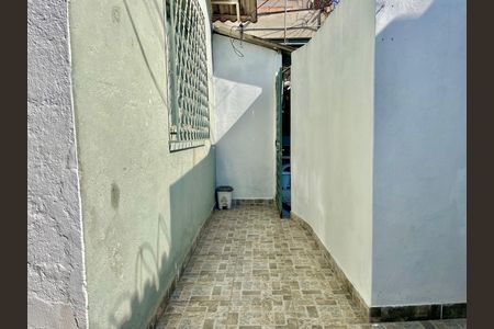 Casa para alugar com 40m², 1 quarto e sem vagaÁrea externa