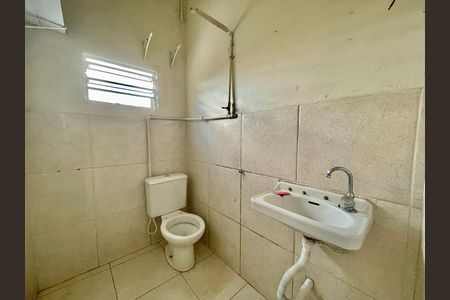 Casa à venda com 300m², 6 quartos e sem vaga Casa à venda com 300m², 6 quartos e sem vagaBanheiro