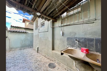 Casa à venda com 300m², 6 quartos e sem vaga Casa à venda com 300m², 6 quartos e sem vagaÁrea de serviço