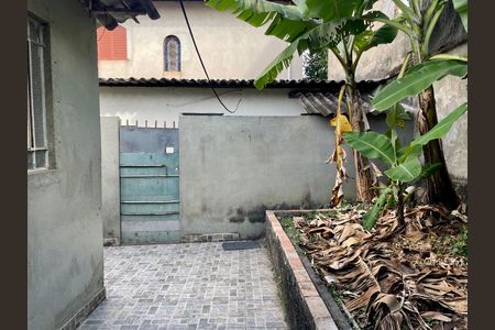 Casa à venda com 300m², 6 quartos e sem vaga Casa à venda com 300m², 6 quartos e sem vagaÁrea externa