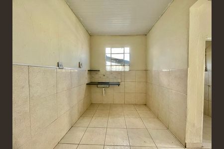 Casa à venda com 300m², 6 quartos e sem vaga Casa à venda com 300m², 6 quartos e sem vagaSala/Cozinha