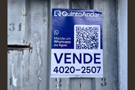 Casa à venda com 300m², 6 quartos e sem vaga Casa à venda com 300m², 6 quartos e sem vagaPlaca
