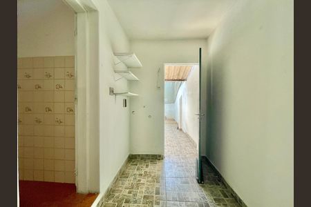 Casa 2 - Sala de casa à venda com 6 quartos, 300m² em Santo Andre, Belo Horizonte