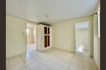 Casa à venda com 300m², 6 quartos e sem vaga Casa à venda com 300m², 6 quartos e sem vagaQuarto 2