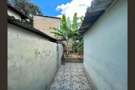 Casa à venda com 300m², 6 quartos e sem vaga Casa à venda com 300m², 6 quartos e sem vagaÁrea externa