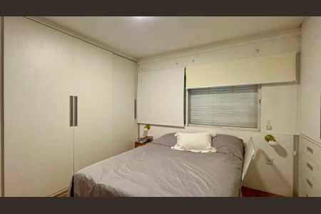 Apartamento à venda com 118m², 3 quartos e 2 vagas Apartamento à venda com 118m², 3 quartos e 2 vagasSuite