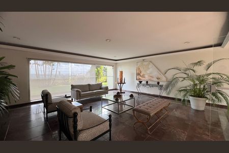 Apartamento à venda com 118m², 3 quartos e 2 vagas Apartamento à venda com 118m², 3 quartos e 2 vagasHall de entrada
