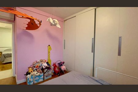 Apartamento à venda com 118m², 3 quartos e 2 vagas Apartamento à venda com 118m², 3 quartos e 2 vagasQuarto 2