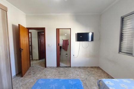 Casa à venda com 260m², 3 quartos e 3 vagasQuarto Suíte