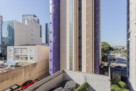Studio para alugar com 25m², 1 quarto e sem vaga Studio para alugar com 25m², 1 quarto e sem vagaVaranda