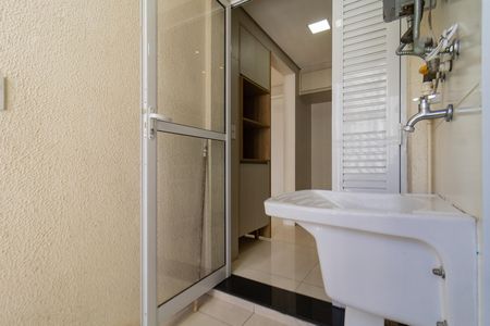 Apartamento para alugar com 57m², 2 quartos e 1 vaga