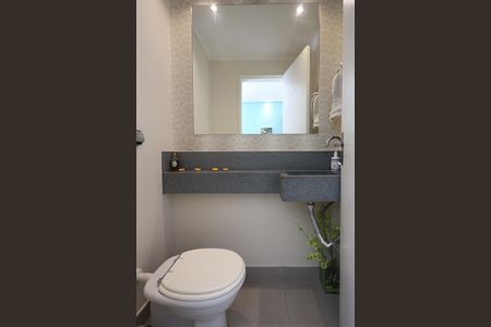 Apartamento à venda com 110m², 3 quartos e 1 vaga Apartamento à venda com 110m², 3 quartos e 1 vagaLavabo