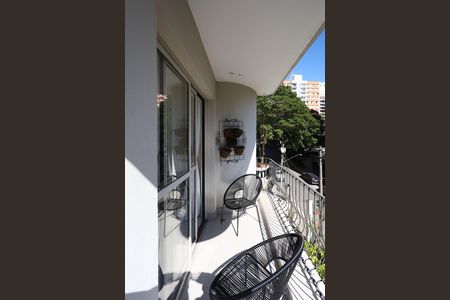Varanda de apartamento à venda com 3 quartos, 110m² em Real Parque, São Paulo