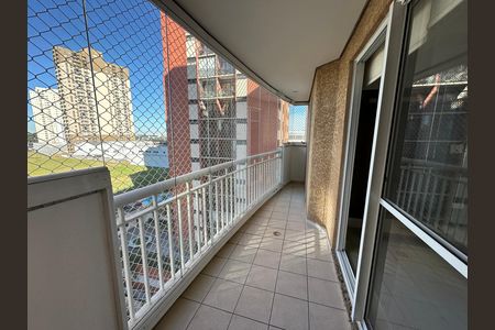 Apartamento à venda com 94m², 3 quartos e 2 vagas Apartamento à venda com 94m², 3 quartos e 2 vagasVaranda da Sala