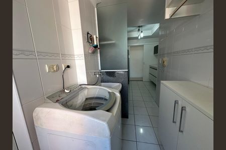 Apartamento à venda com 94m², 3 quartos e 2 vagas Apartamento à venda com 94m², 3 quartos e 2 vagasÁrea de Serviço