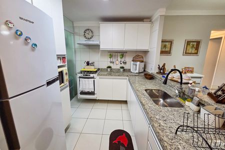 Apartamento para alugar com 70m², 2 quartos e 1 vagaCozinha