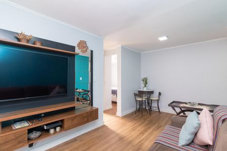 Sala de apartamento para alugar com 2 quartos, 55m² em Cangaiba, São Paulo