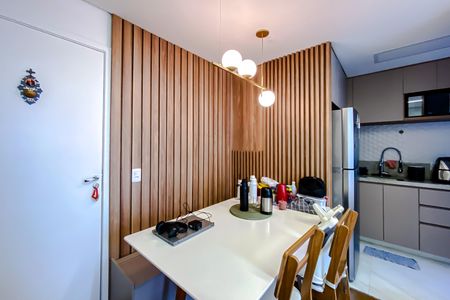 Apartamento à venda com 45m², 2 quartos e 1 vaga Apartamento à venda com 45m², 2 quartos e 1 vagaSala